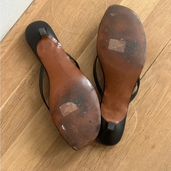 Madewell Chiara Kitten Heel Thong Sandal - Picture 3 of 4